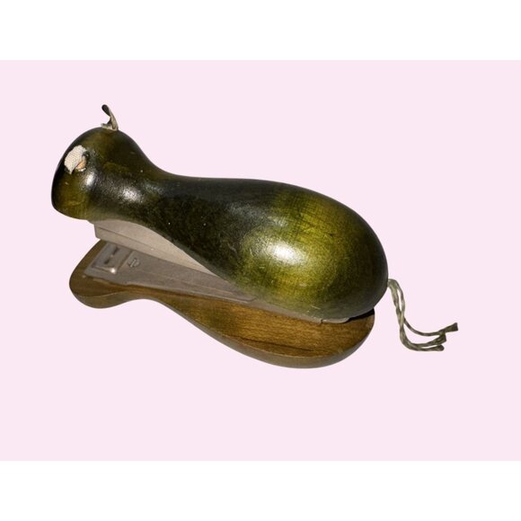 Vintage Mid Century Cat Shaped Desk Stapler Made In Japan Wood & Metal Design De - Picture 3 of 6